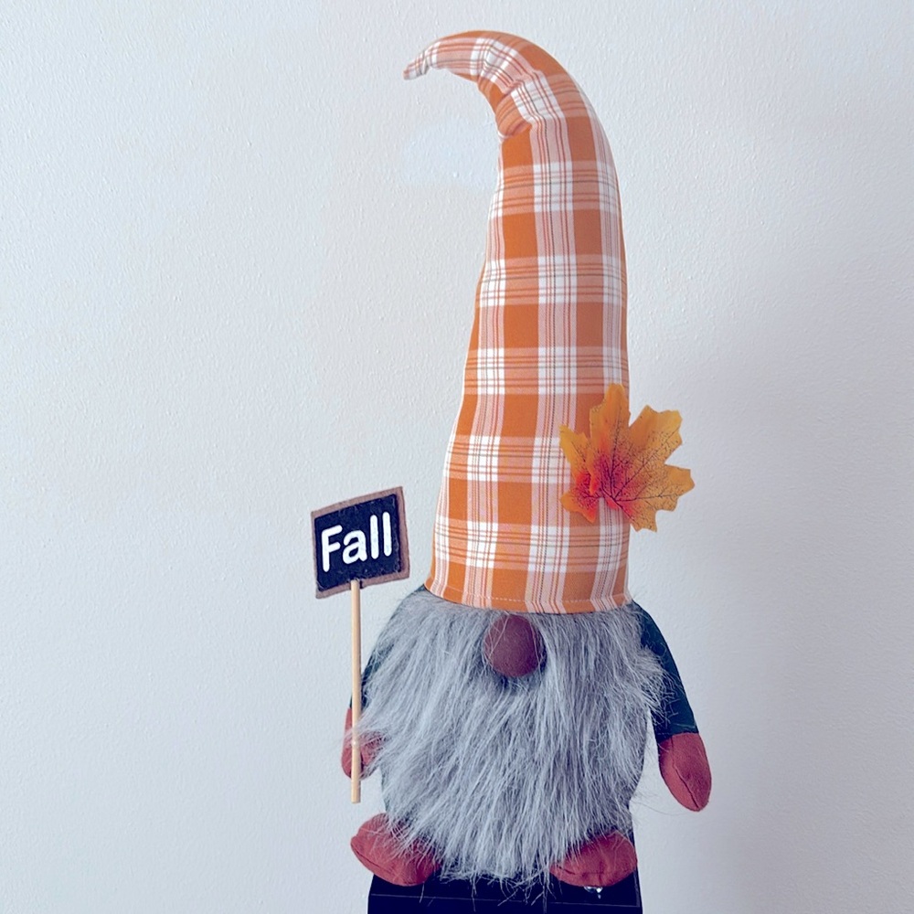 Fall sign gnome decor